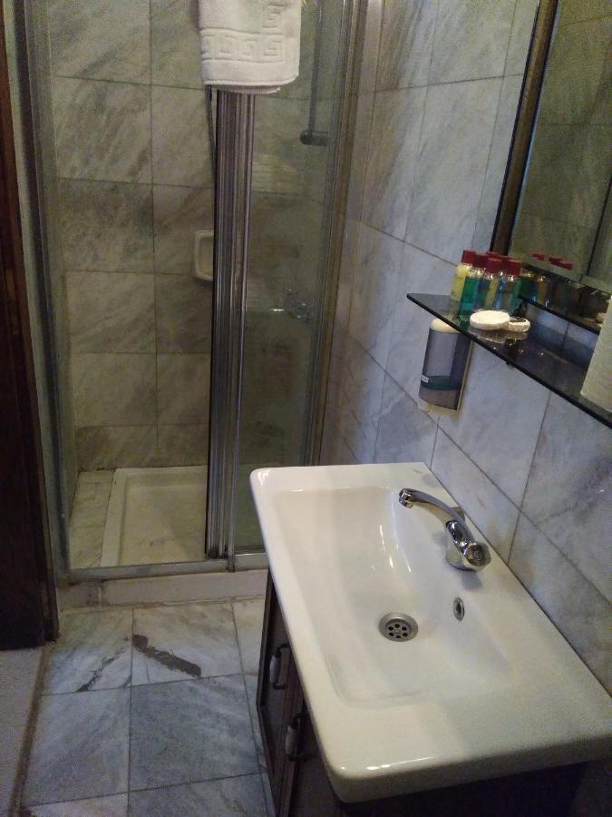 Kybele Hotel Istanbul Exteriör bild