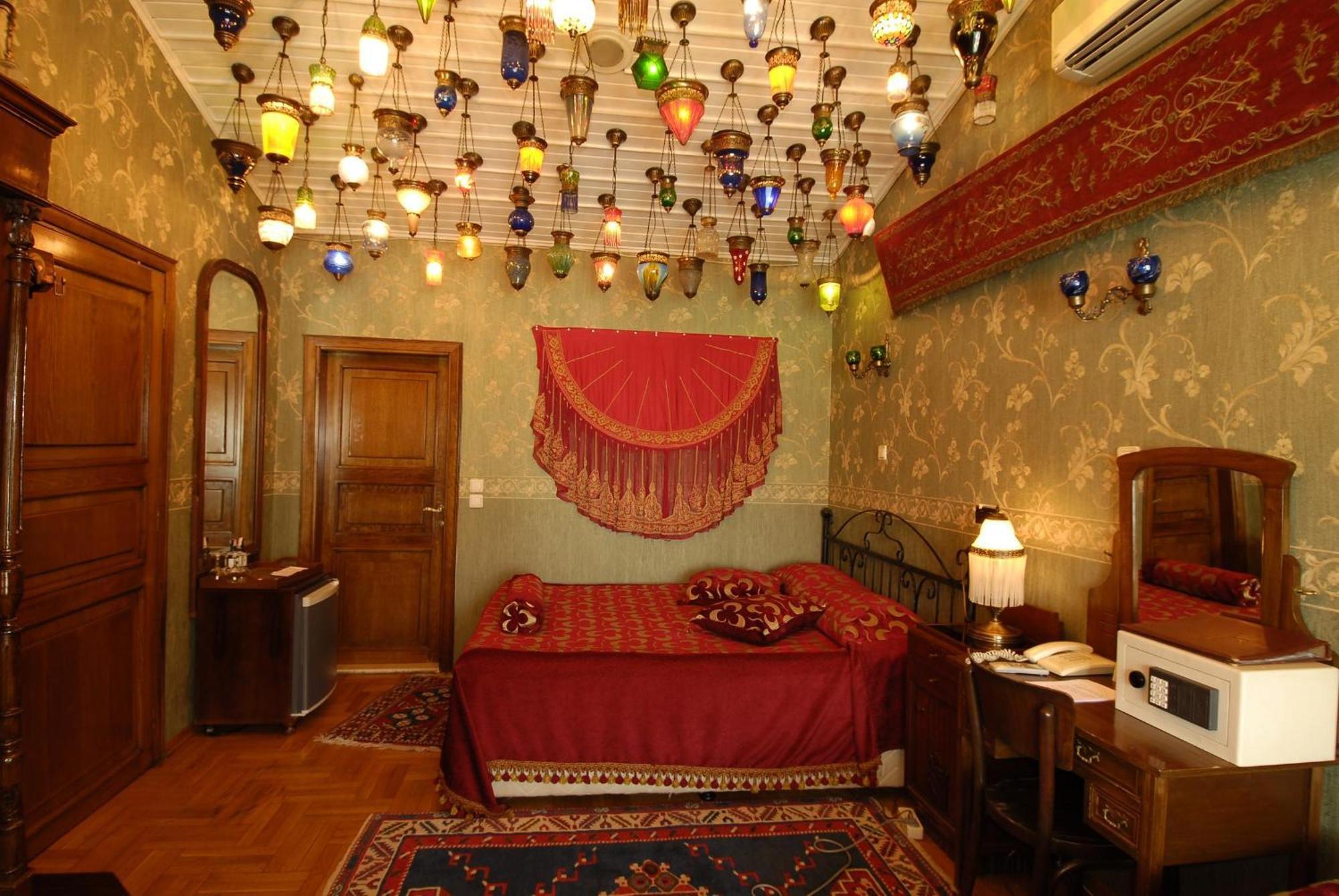 Kybele Hotel Istanbul Exteriör bild
